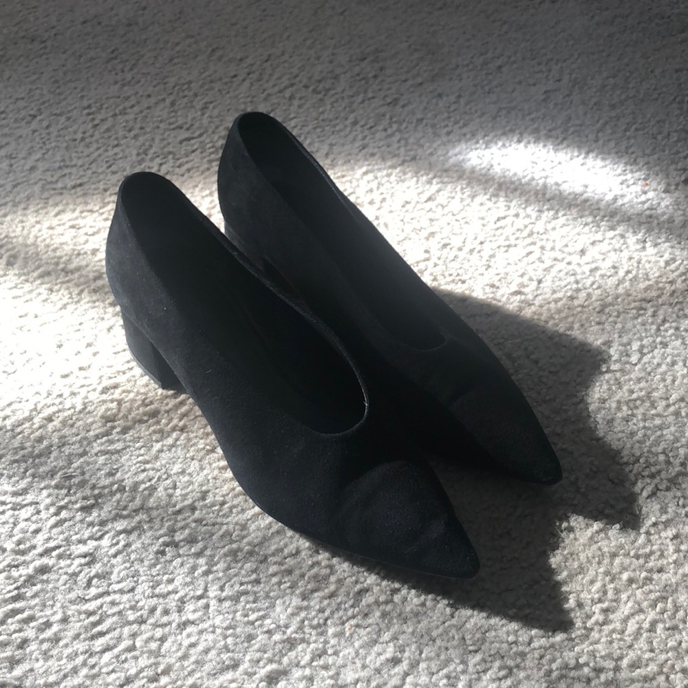 Vince Rafe Flared Pumps - Picture 2 of 11